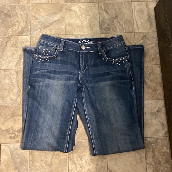 INC Denim Curvy Fit Boot Leg Studded Rhinestone Denim Jeans Size 6 - Picture 2 of 7